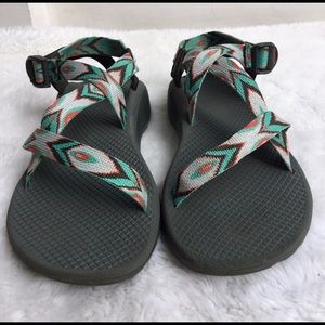 chacos